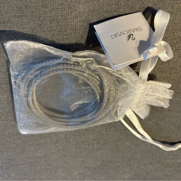 New💥Swarovski crystal bracelet - Picture 3 of 3